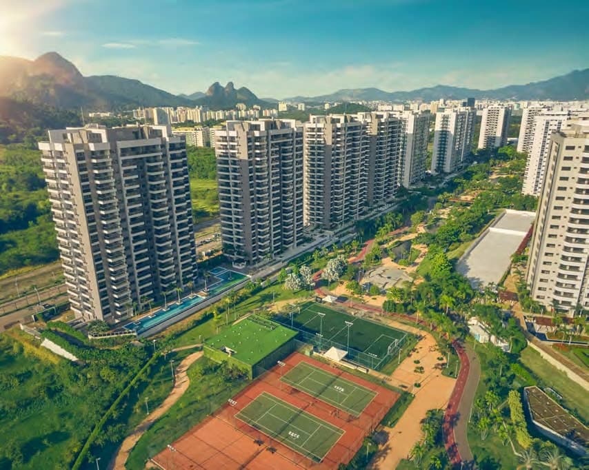 Vista aérea do Ilha Pura com as torres, quadras e o parque, na Barra da Tijuca